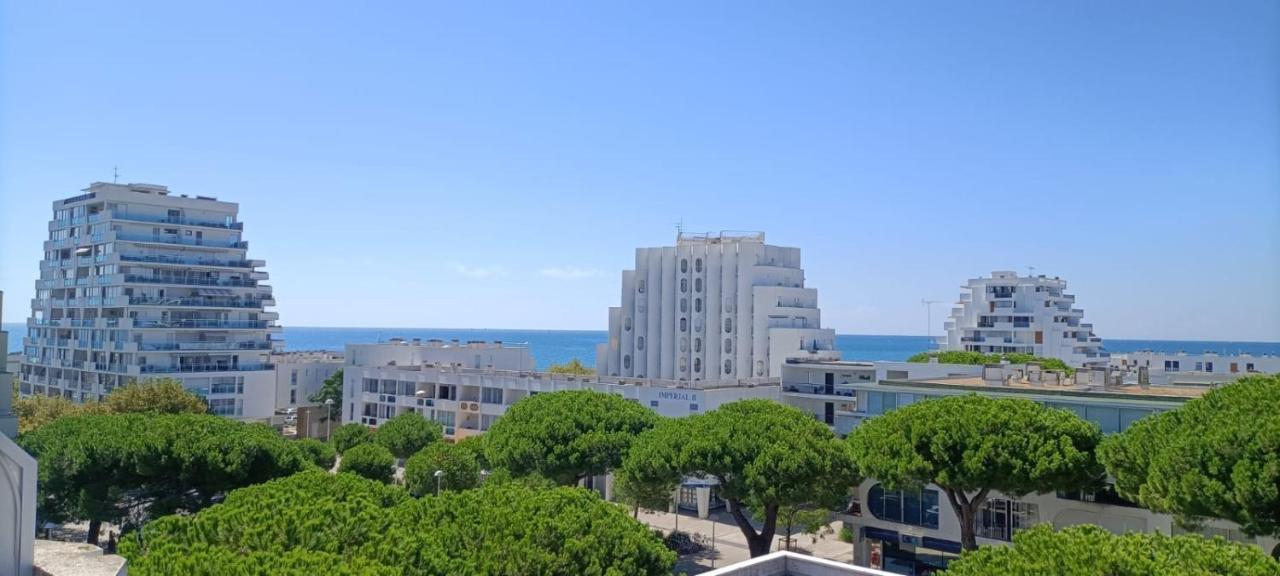 Le Semaphore - Studio Climatise, Grande Terrasse Vue Mer - Parking, Wifi La Grande Motte Bagian luar foto